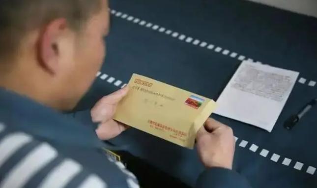 狱里为什么睡觉是一种煎熬？j9九游会入口首页看守所监(图3)