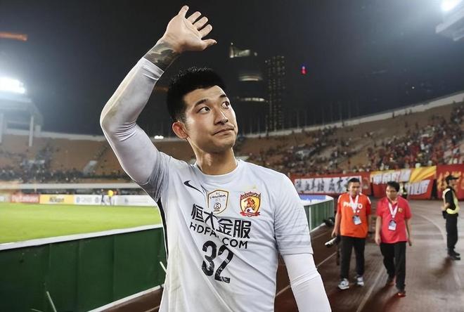 三轮或对门将位置进行调整刘殿座重返首发j9九游会(中国)网站意外！成都蓉城第(图2)